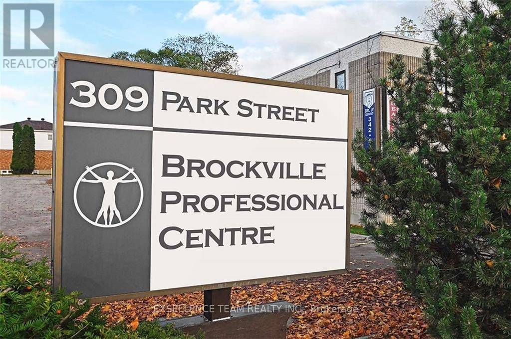 Brockville, ON K6V6E5,309 PARK STREET