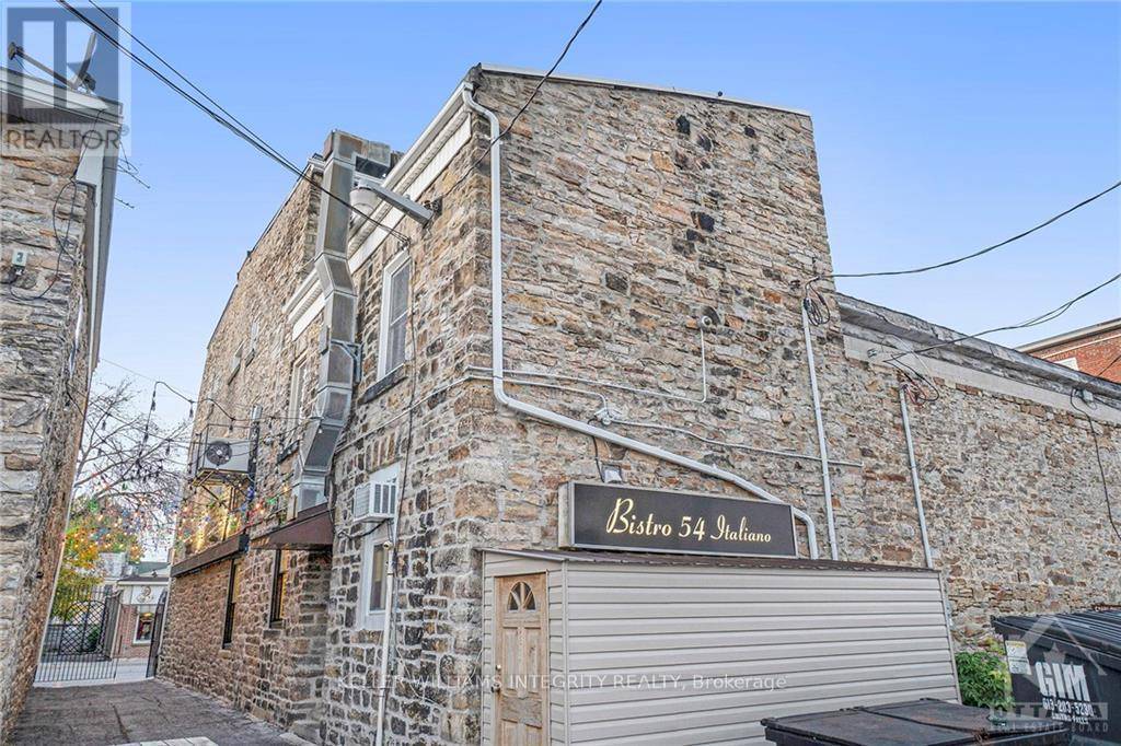 Perth, ON K7H1S1,54 FOSTER STREET