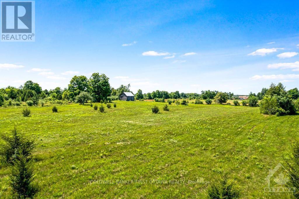 Beckwith, ON K7C3P1,10951 HWY 7