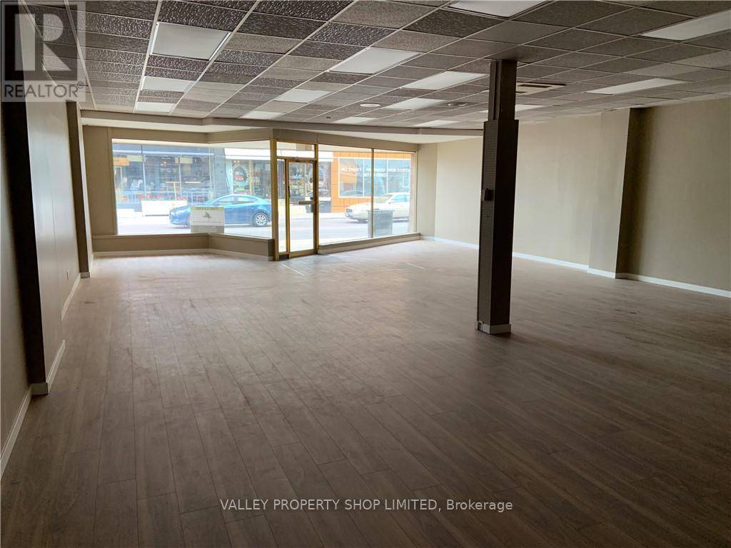Pembroke, ON K8A5N1,213 PEMBROKE STREET W