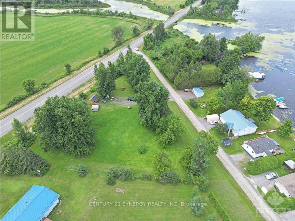 North Grenville, ON K0G1G0,3826 RIDEAU RIVER ROAD