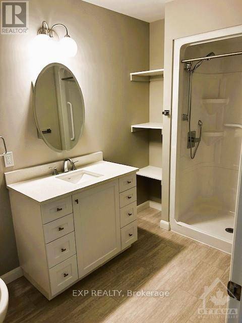 Perth, ON K7H1K9,31 ERIC DEVLIN LN #226