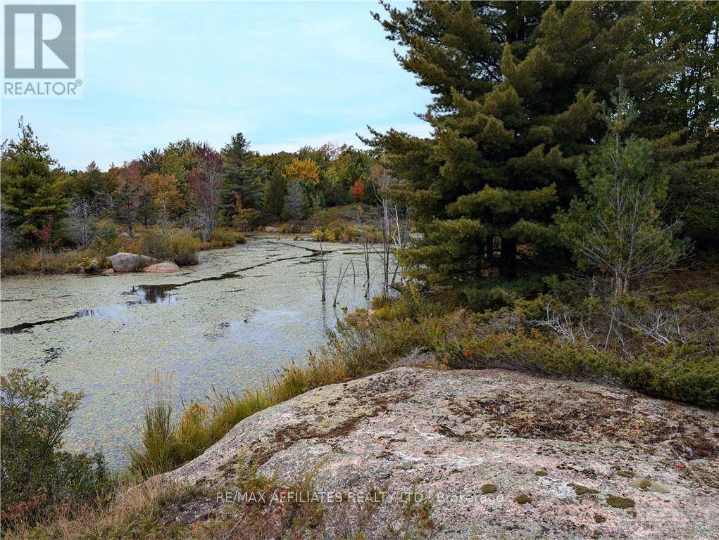 Rideau Lakes, ON K0G1X0,0 MOUNTAIN ROAD