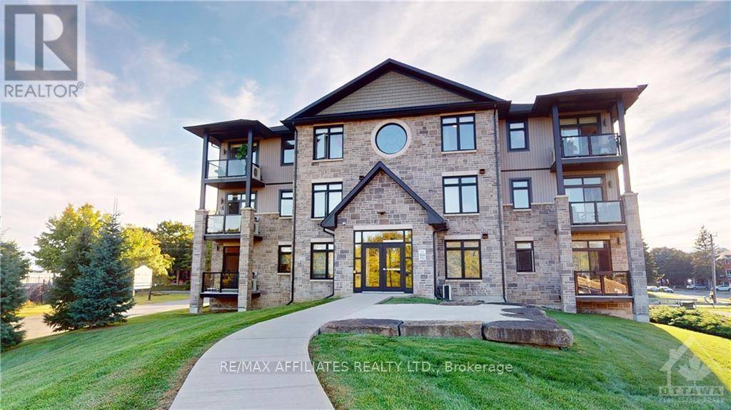 Brockville, ON K6V0C7,1109 MILLWOOD AVE #302