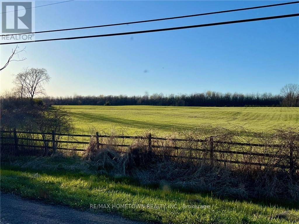 Athens, ON K0E1B0,0 COUNTY ROAD 40 ROAD