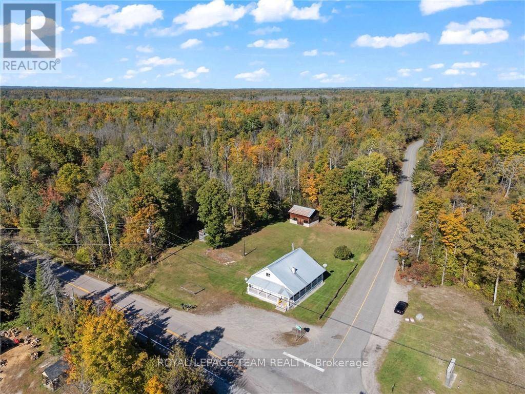 Greater Madawaska, ON K0J1H0,11878 LANARK ROAD