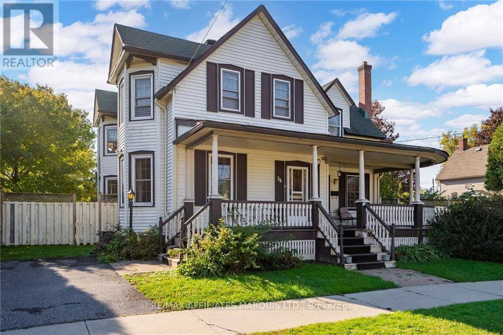 Cornwall (717 - Cornwall), ON K6J1E5,38 ELM STREET