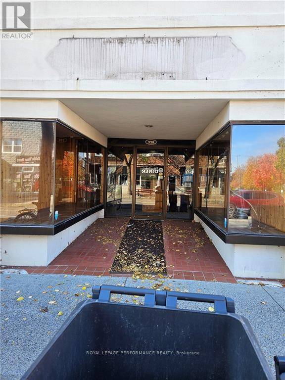 Cornwall (cornwall), ON K6J3P6,228 PITT STREET