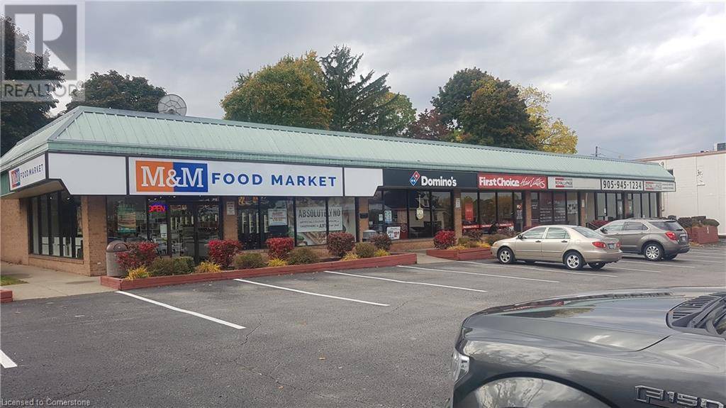Grimsby, ON L3M1M9,36 MAIN Street E