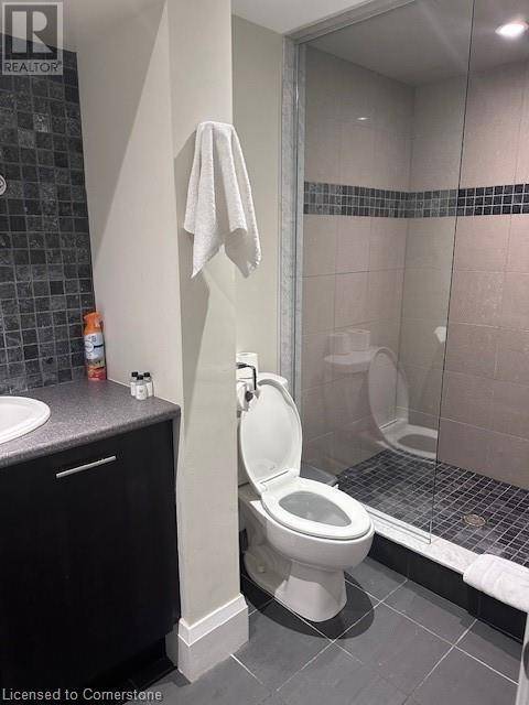 Hamilton, ON L8J9H7,58 KING ST #E