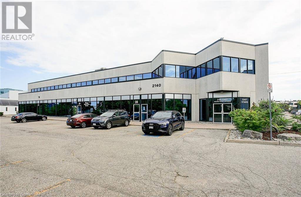 Oakville, ON L5H5W1,2140 WINSTON PARK DR #211