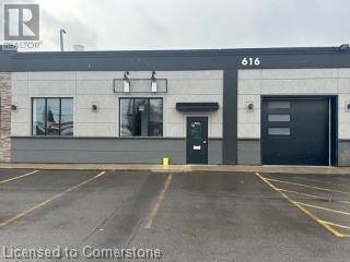 Hamilton, ON L8H3P5,616 RENNIE Street E Unit# A