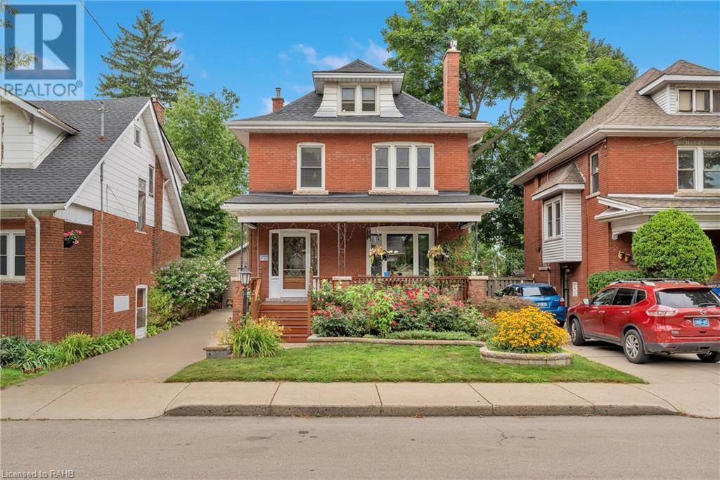 Hamilton, ON L8M3J9,74 BALMORAL Avenue S