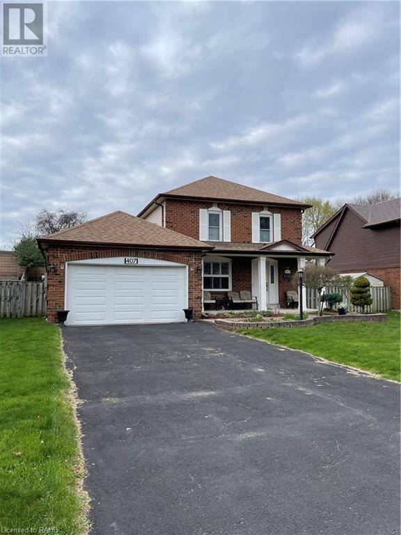 Ancaster, ON L9G4B1,407 MELANIE Crescent