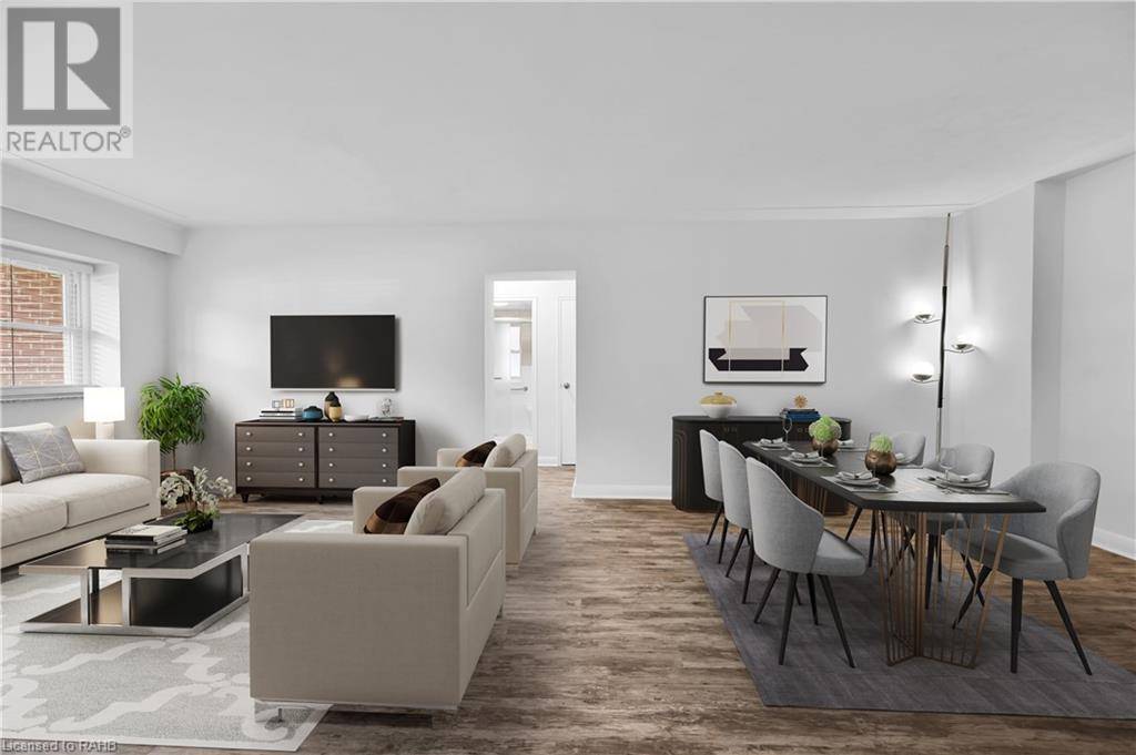 Dundas, ON L9H4L5,9 GRANT BLVD #107