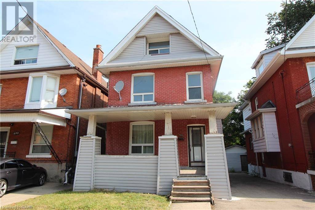 Hamilton, ON L8L1V5,701 WILSON Street