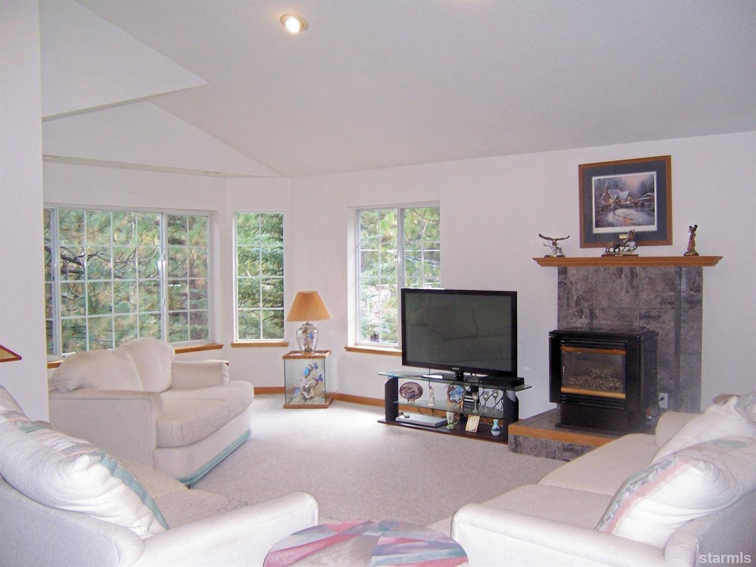 South Lake Tahoe, CA 96150,1648 Crystal Air Drive