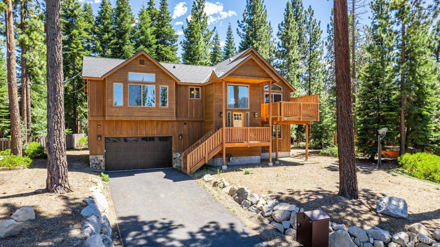 South Lake Tahoe, CA 96150,1827 Crystal Air Drive