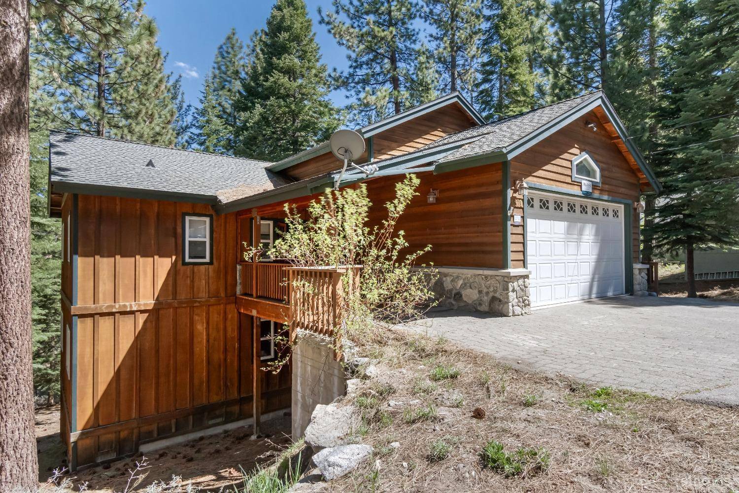 South Lake Tahoe, CA 96150,1671 Crystal Air Drive
