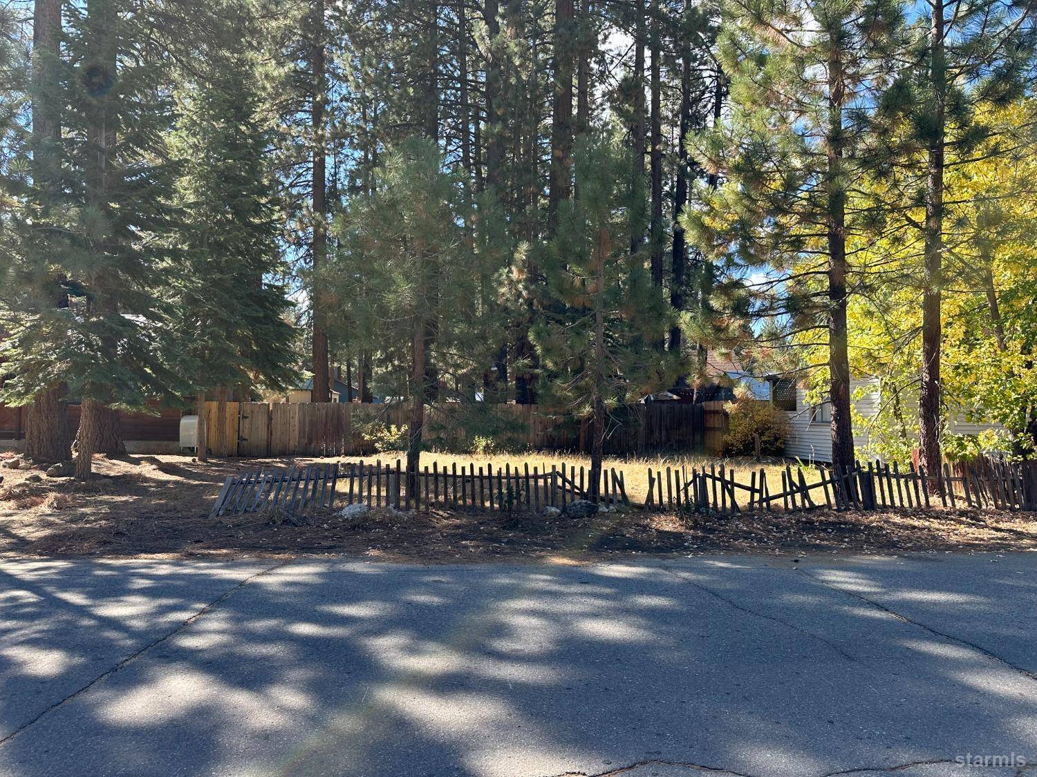 South Lake Tahoe, CA 96150,1182 Reno Avenue