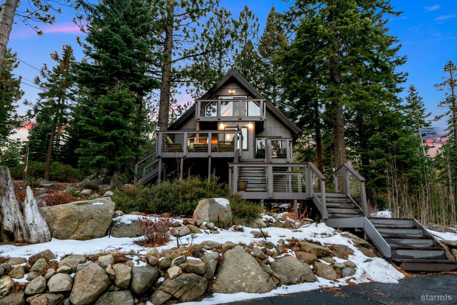 South Lake Tahoe, CA 96150,2374 Taos Court