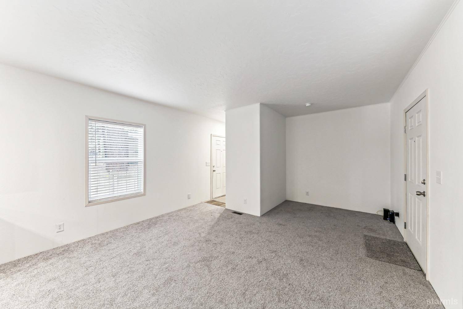 South Lake Tahoe, CA 96150,1314 Melba Drive #4