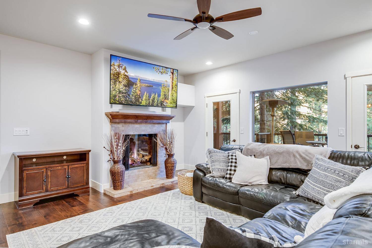 South Lake Tahoe, CA 96150,1513 Cree Street
