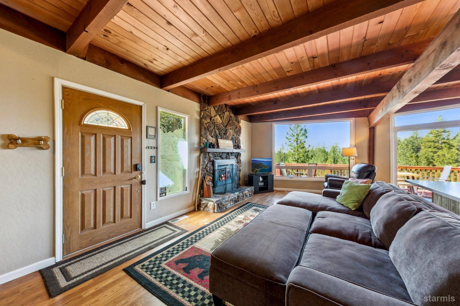 South Lake Tahoe, CA 96150,854 Muskwaki Drive
