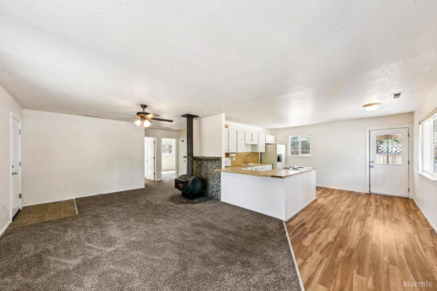 South Lake Tahoe, CA 96150,2217 Cornelian Drive