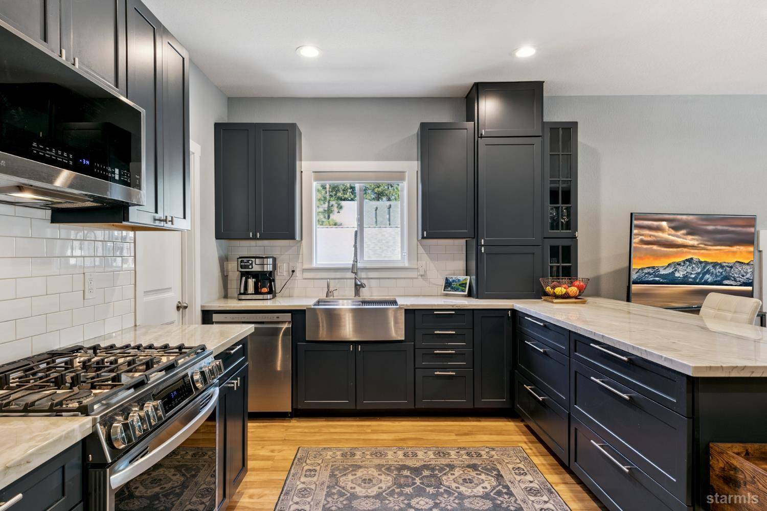 South Lake Tahoe, CA 96150,1053 William Avenue