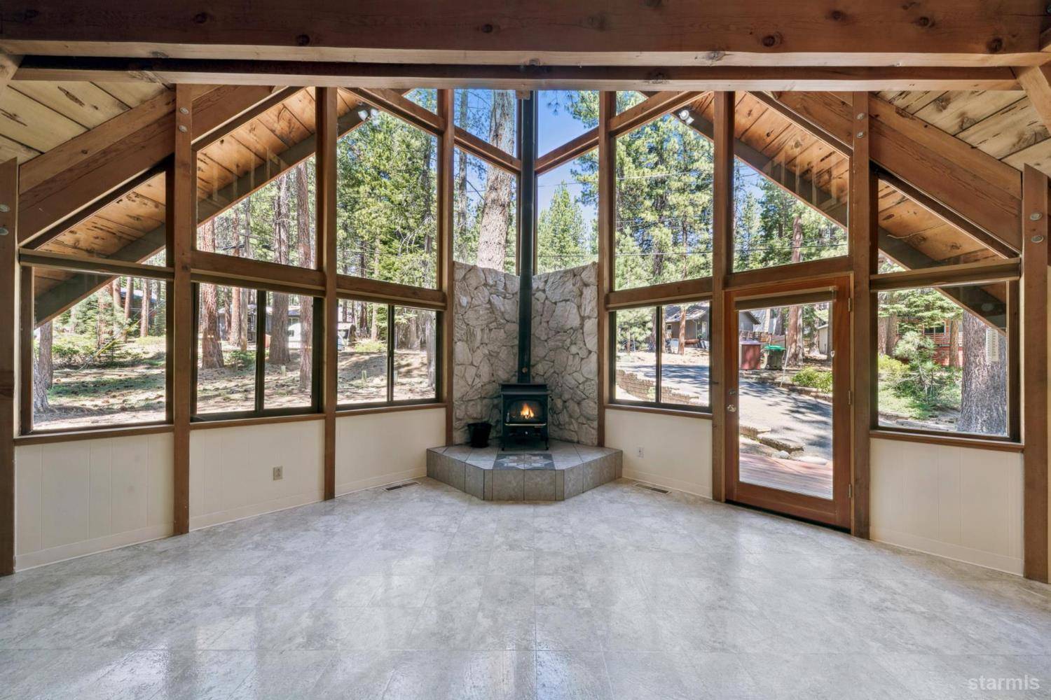 South Lake Tahoe, CA 96150,1191 Kulow Street