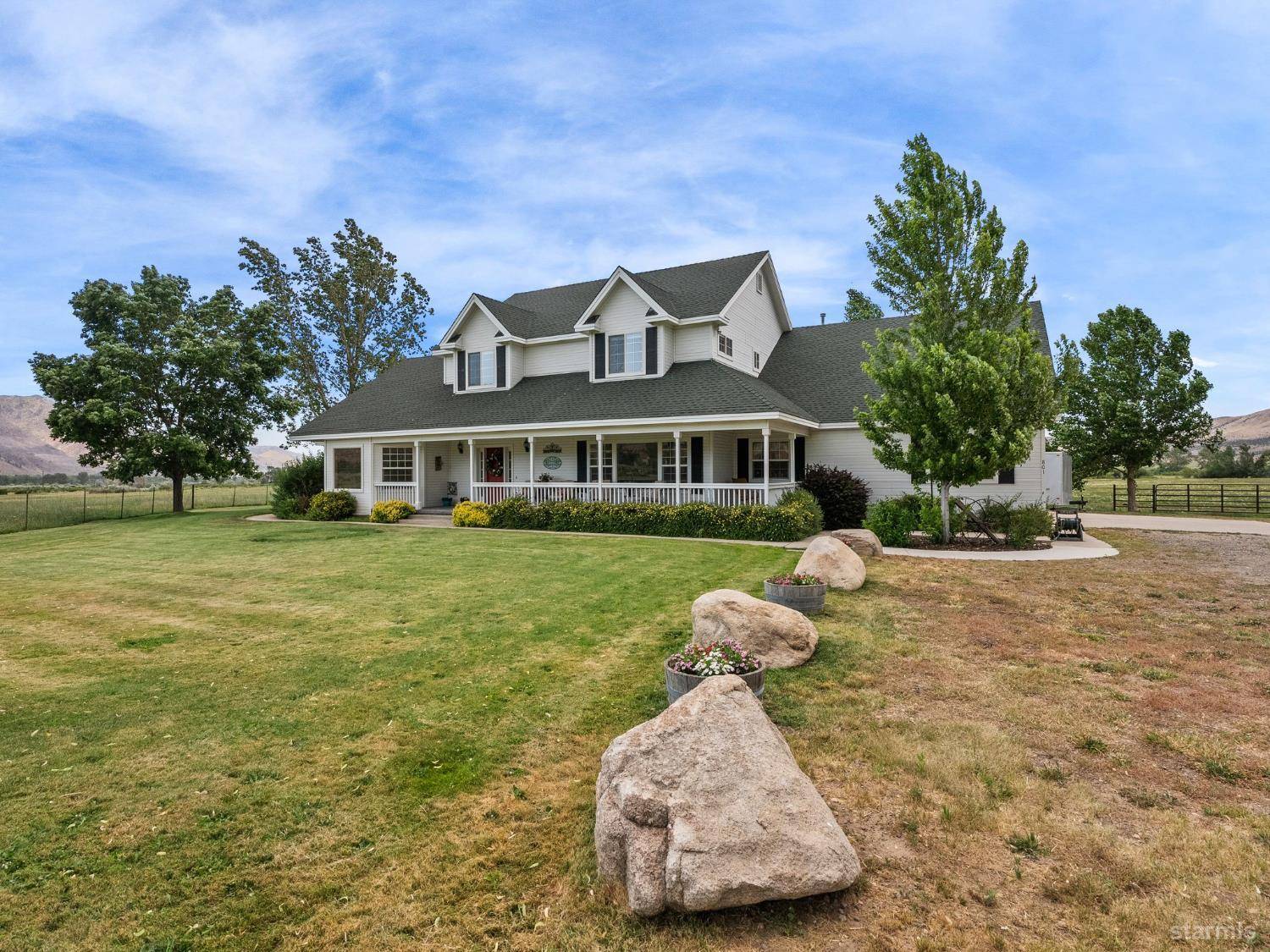 Coleville, CA 96107,801 Larson Lane