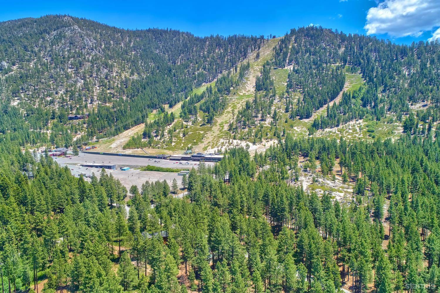 South Lake Tahoe, CA 96150,1356 Knoll Lane