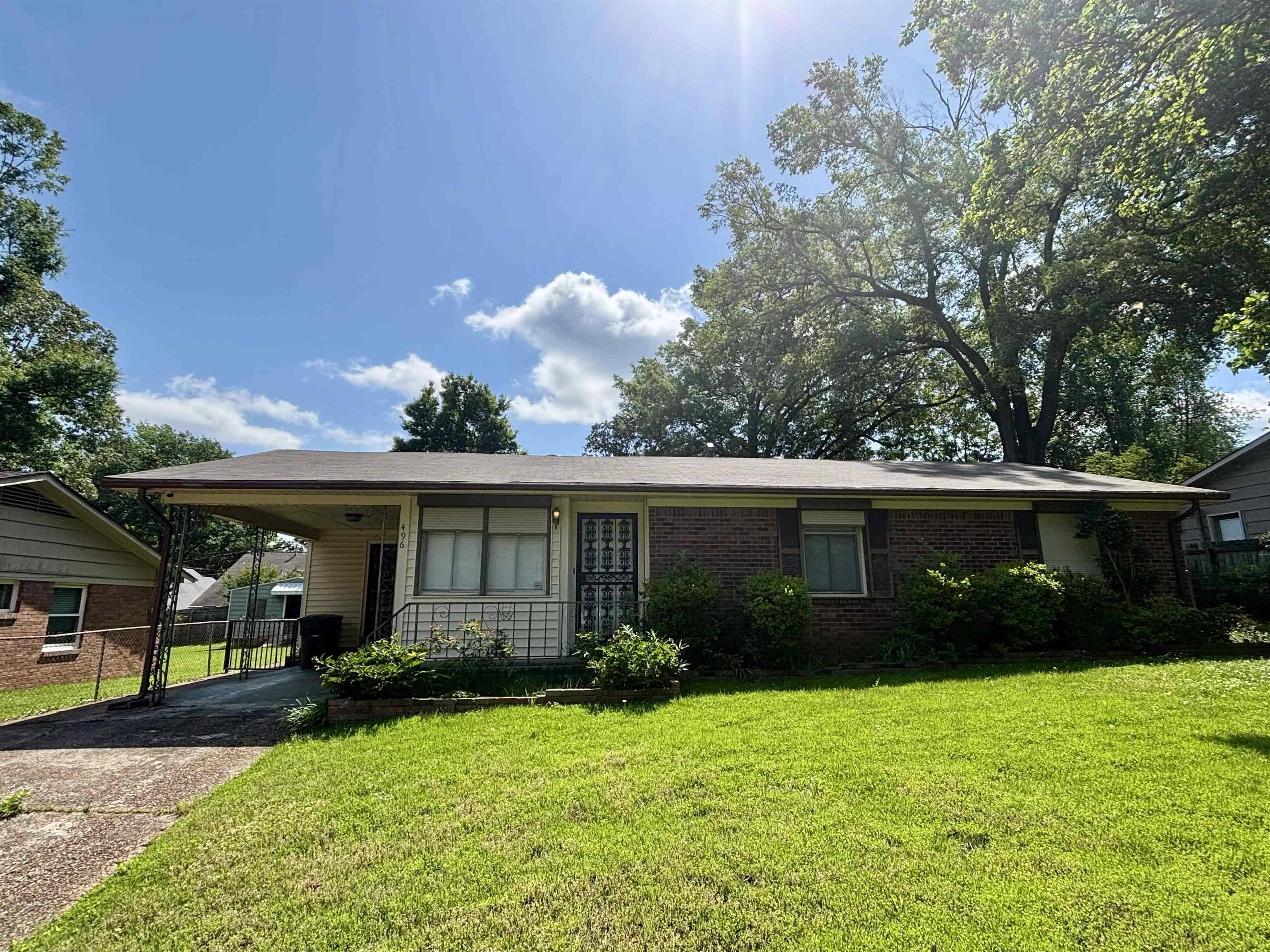 Memphis, TN 38120,496 CHALMERS RD