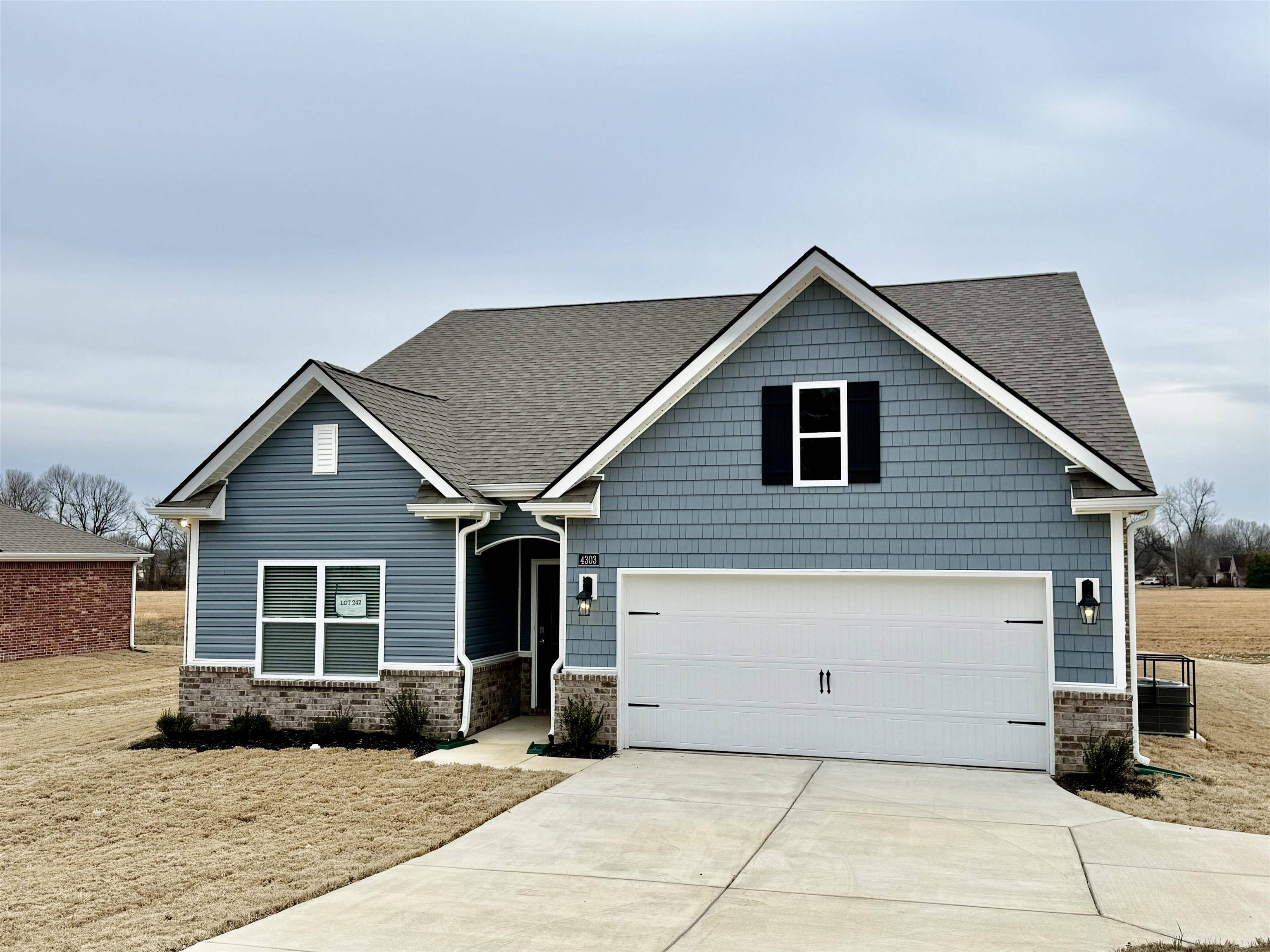Millington, TN 38053,4303 SHELBY RD
