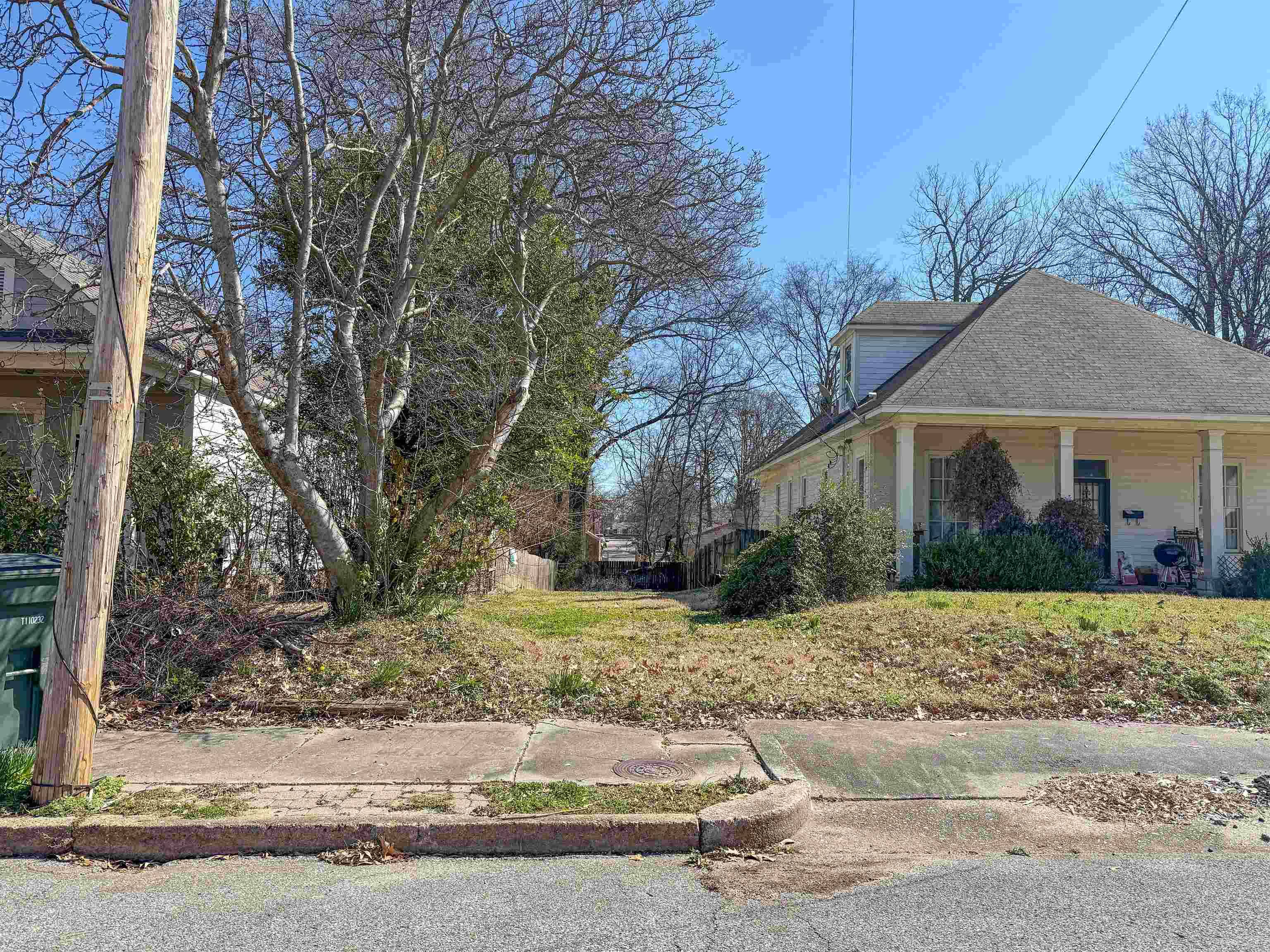 Memphis, TN 38112,328 WILLIFORD ST