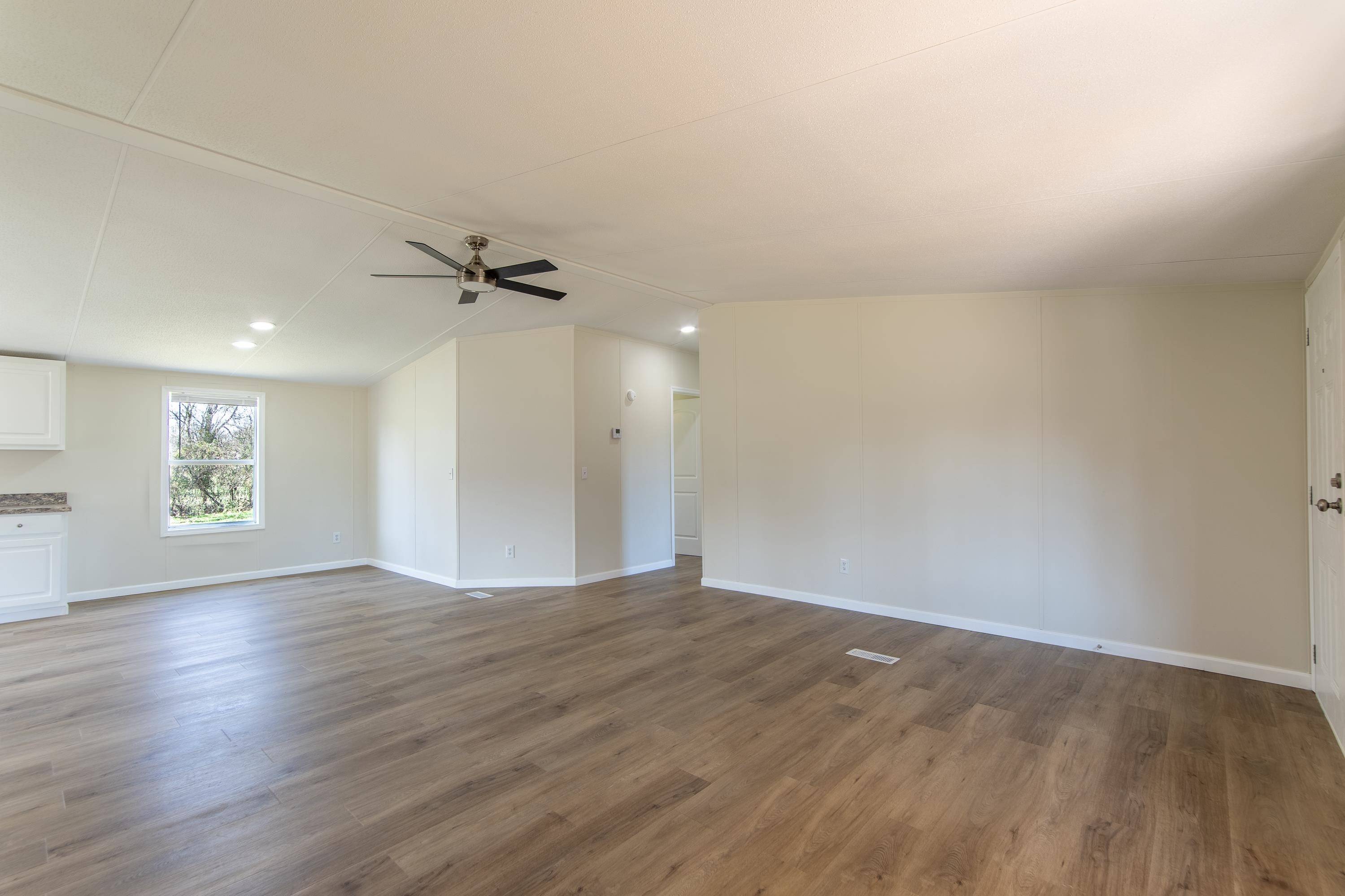 Savannah, TN 38372-9999,55 ELEANOR ST
