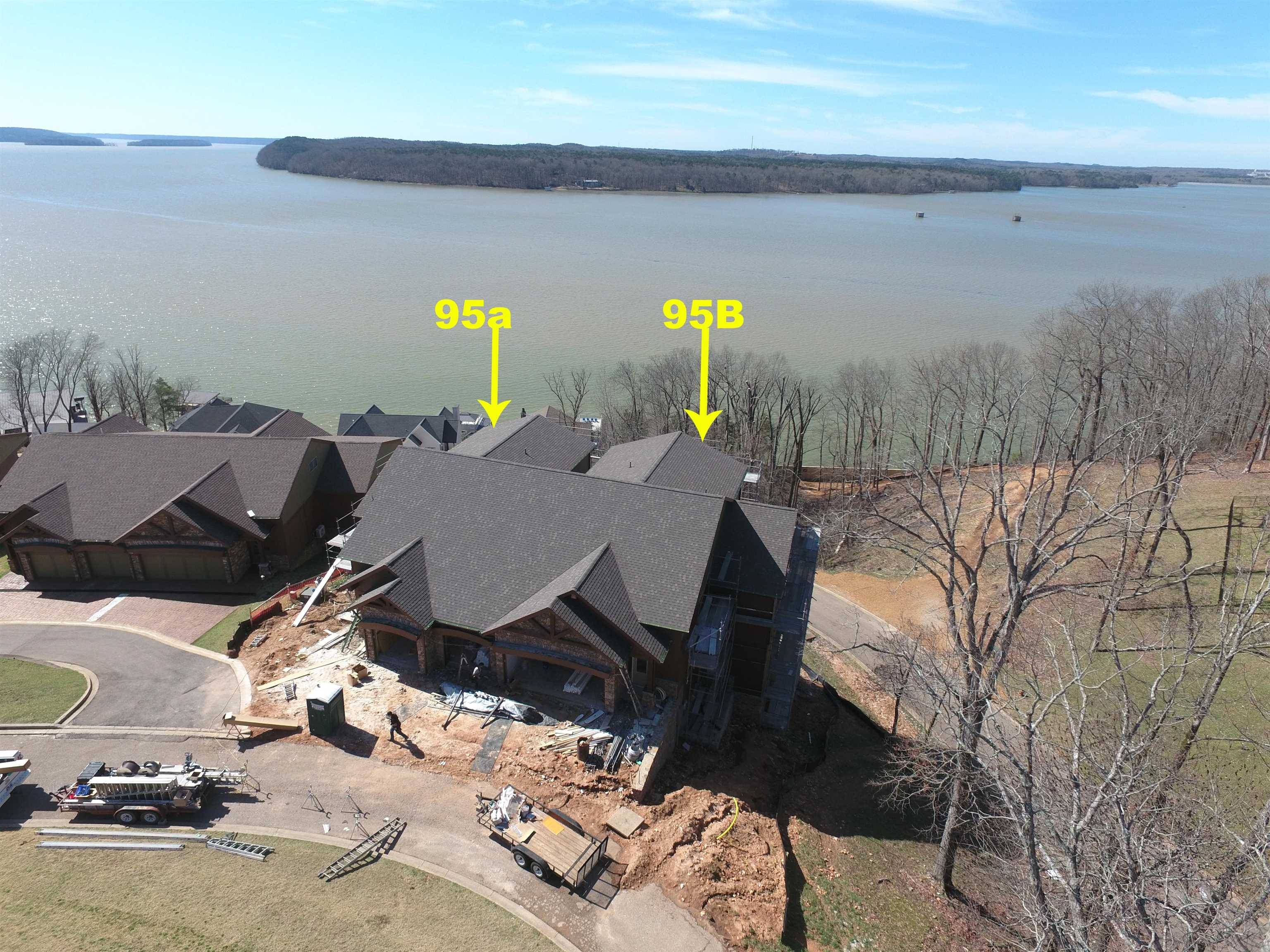 Savannah, TN 38372,95B OASIS LN