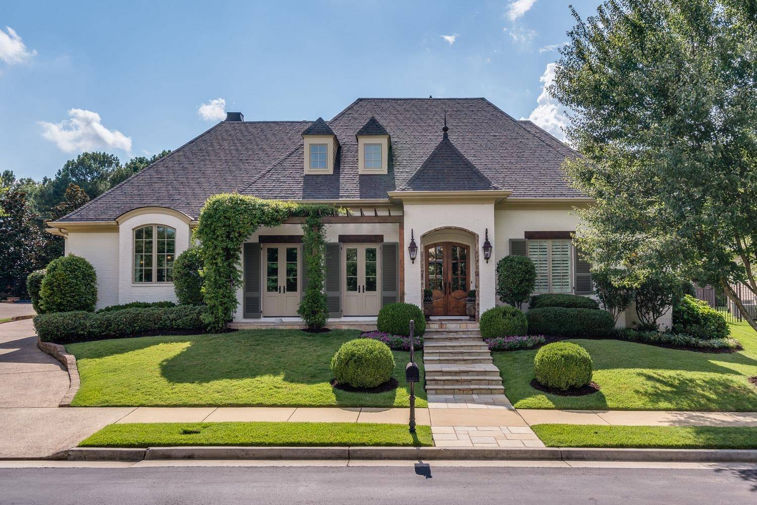 Germantown, TN 38139,9113 ORLEANS WALK CV