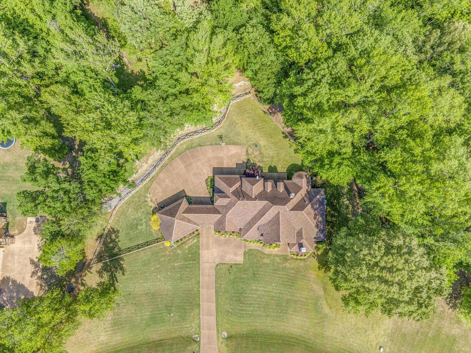 Unincorporated, TN 38028,11215 SILSBE LN