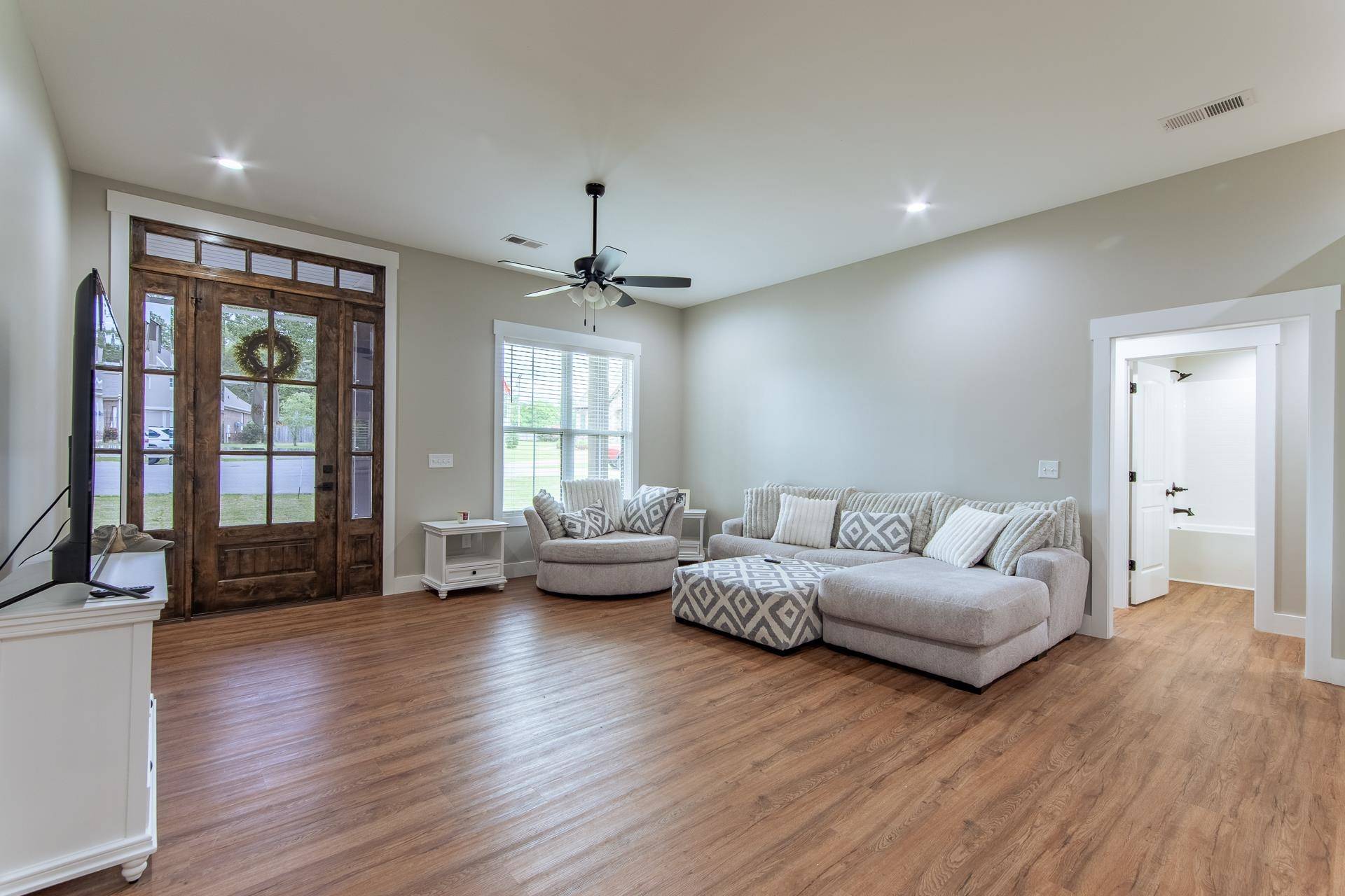 Savannah, TN 38372,50 MELROSE CV