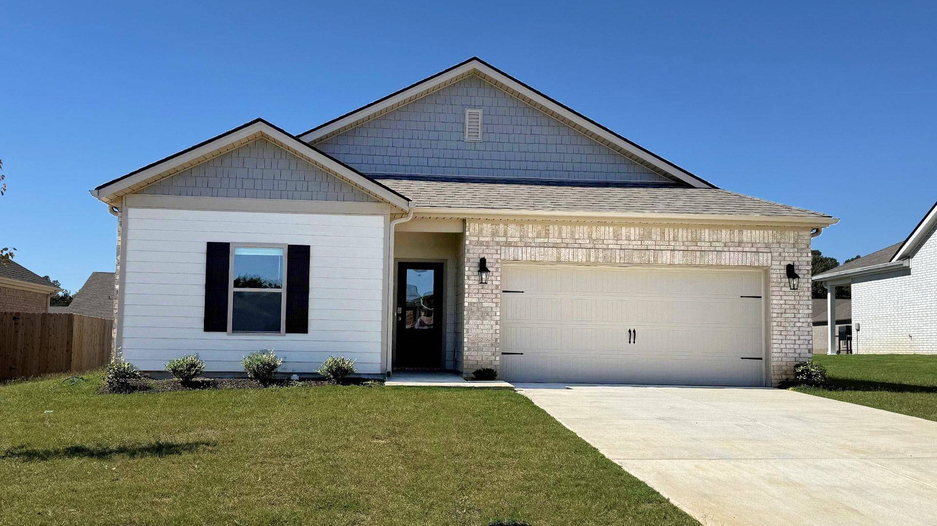 Millington, TN 38053,4487 ROYSTER CREEK DR N