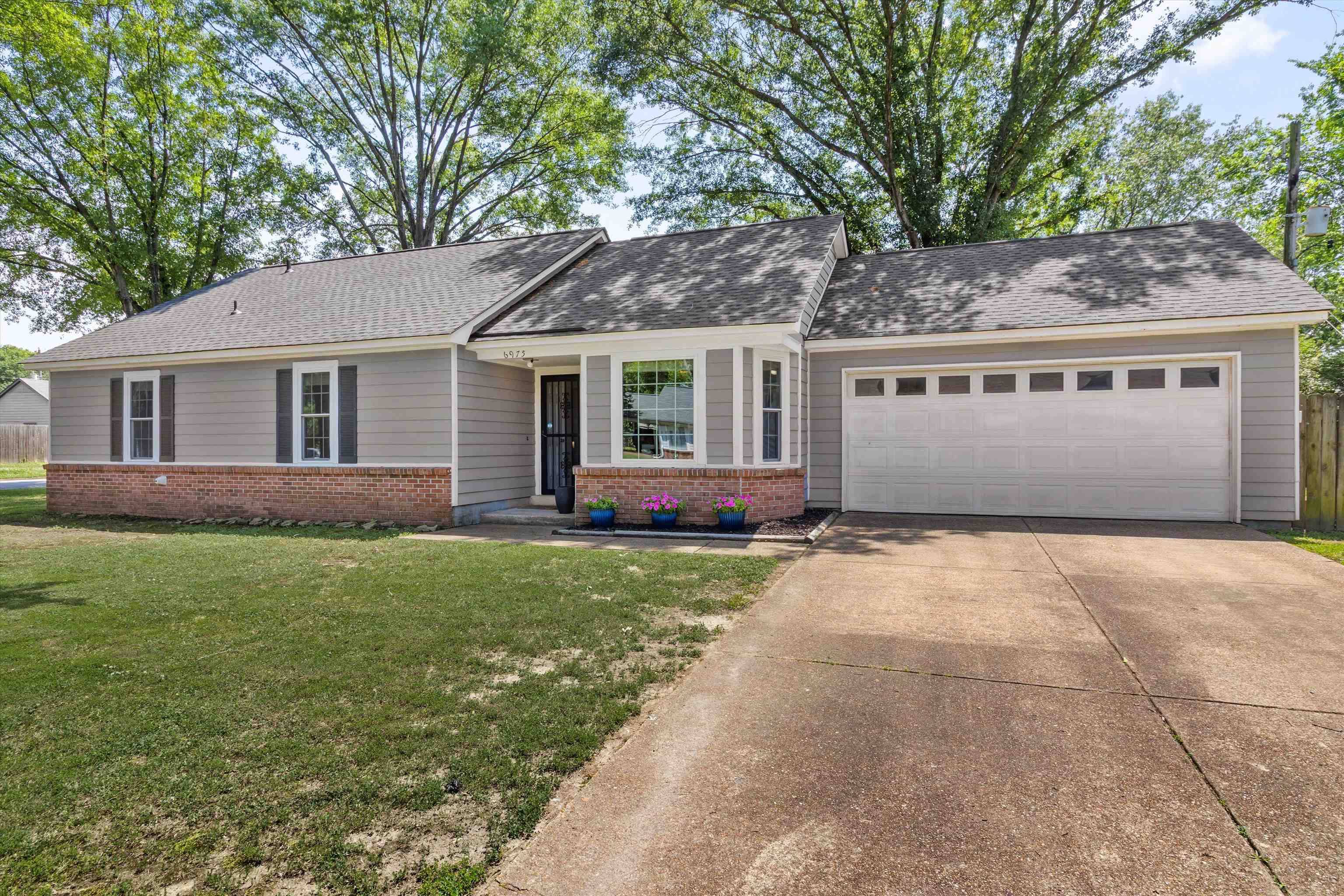 Memphis, TN 38133,6975 DANEMAN DR