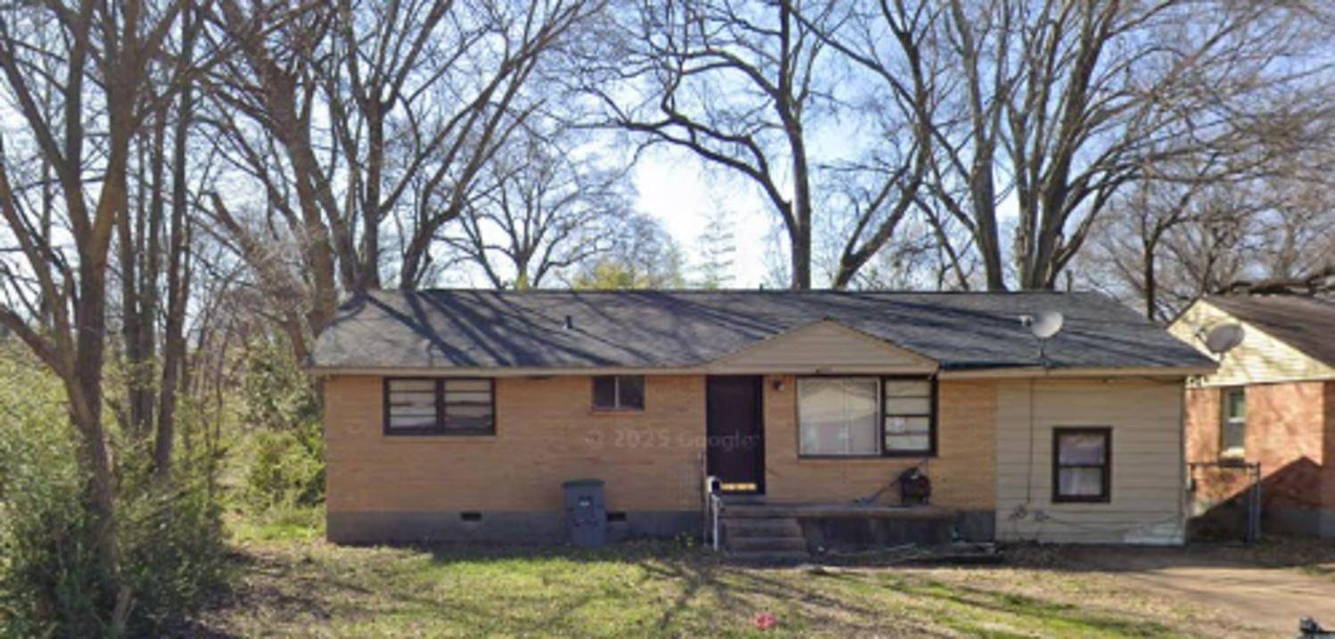 Memphis, TN 38122,1061 DORA CV