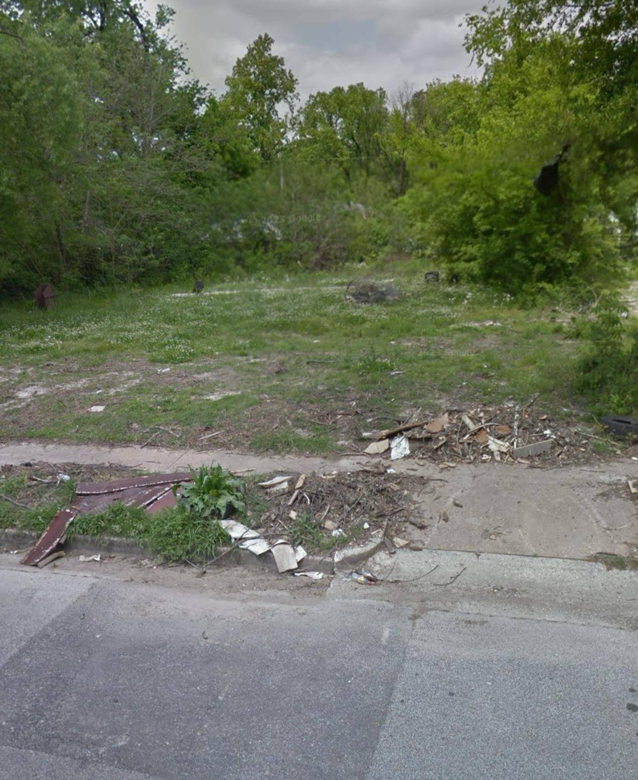 Memphis, TN 38108,2332 GOLDEN ST