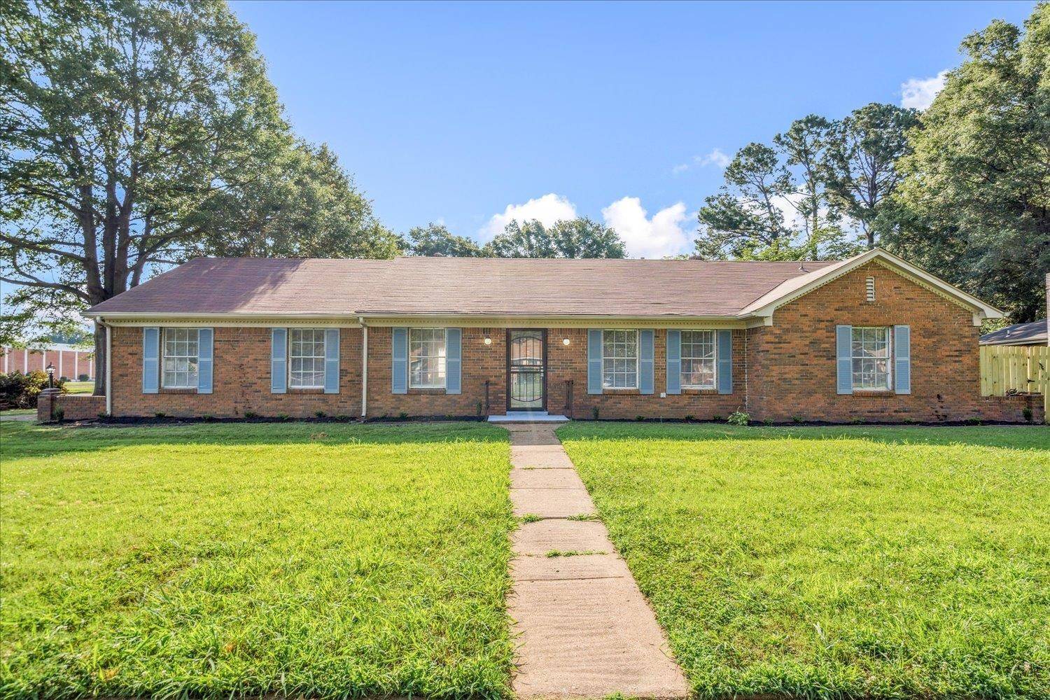 Memphis, TN 38118,3508 DUANE CV
