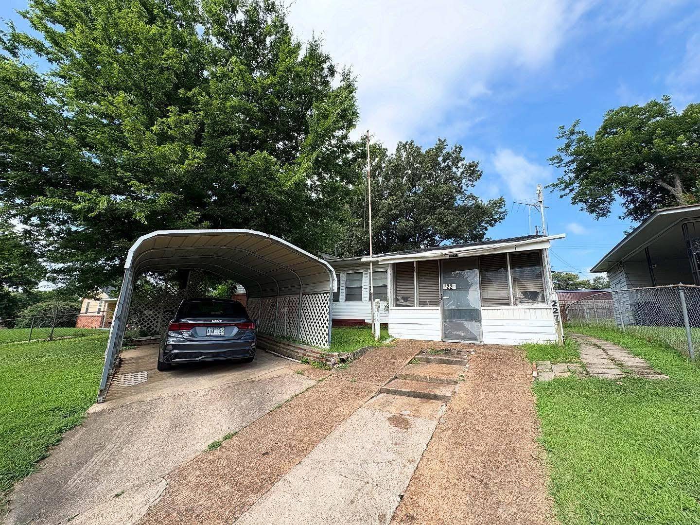 Memphis, TN 38109,4227 ARROW RD