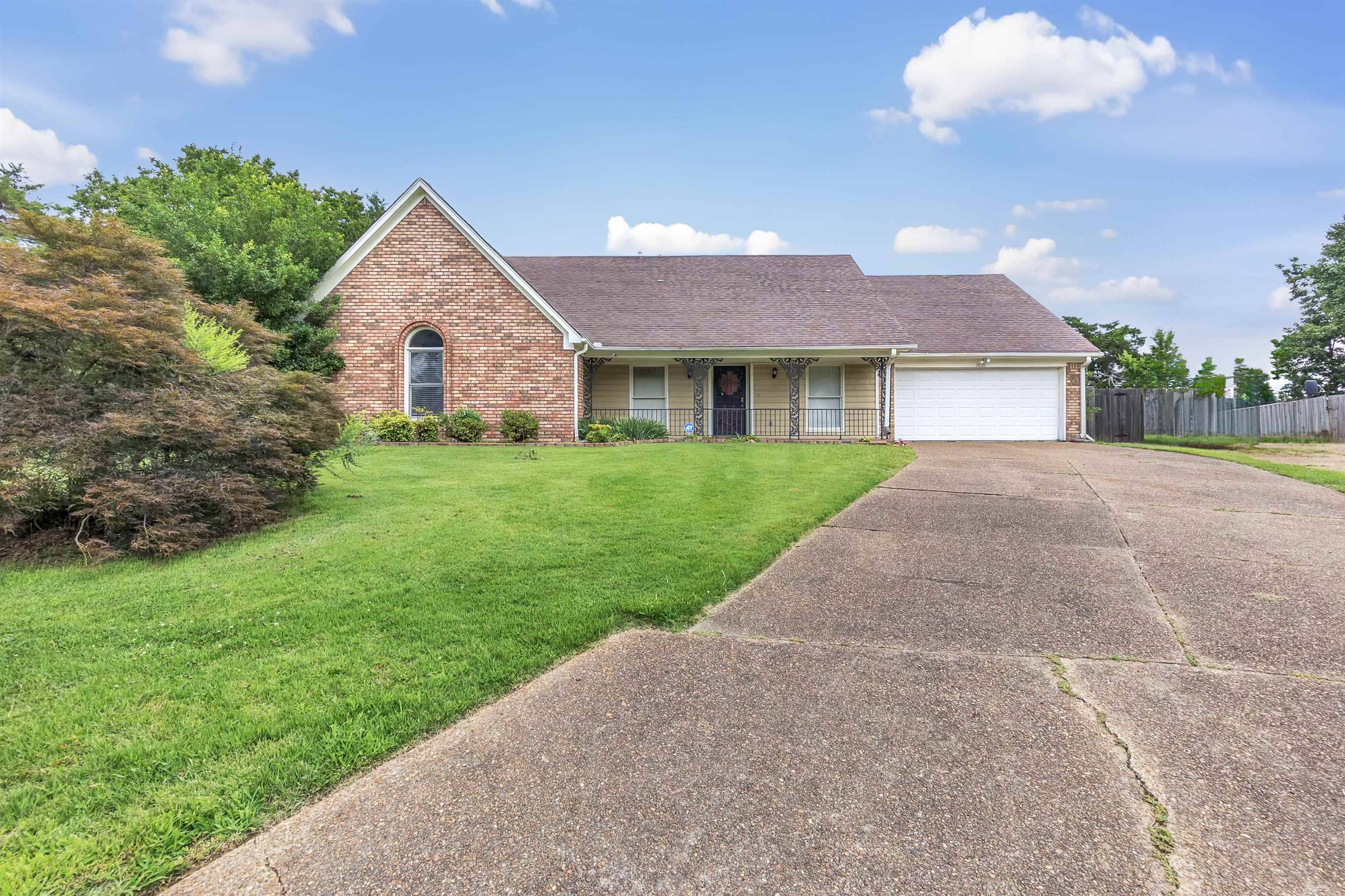 Memphis, TN 38125,7420 IRIS CV