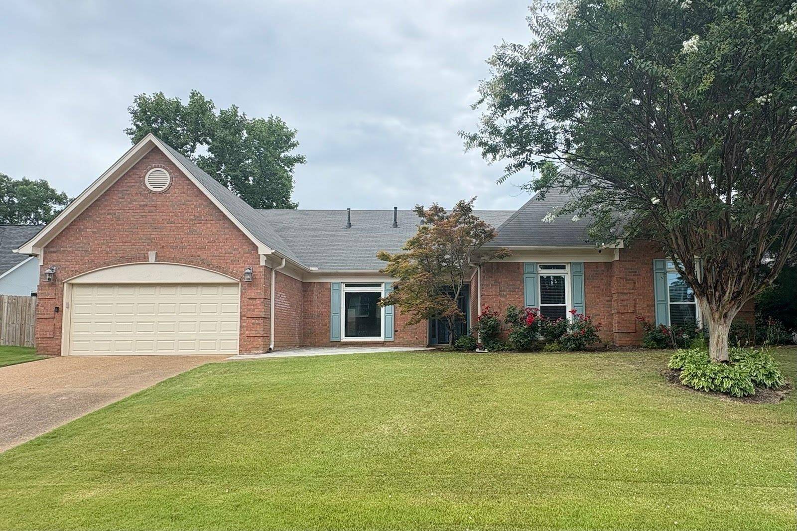 Memphis, TN 38120,6492 MASSEY POINTE CV