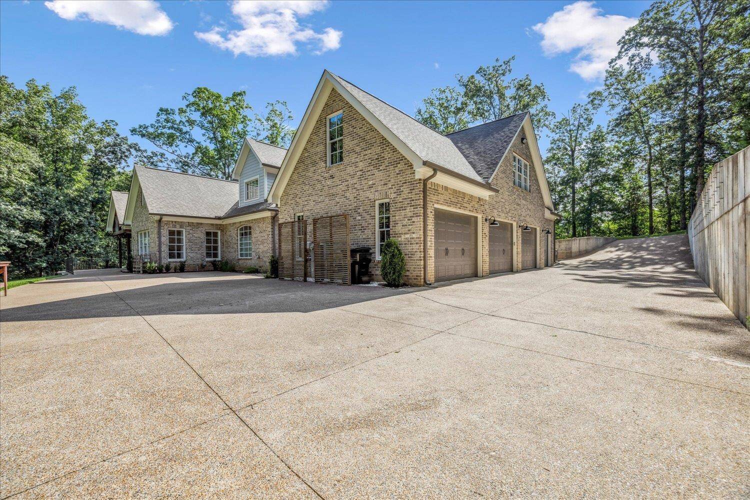 Bartlett, TN 38133,9000 ANDERTON SPRINGS DR